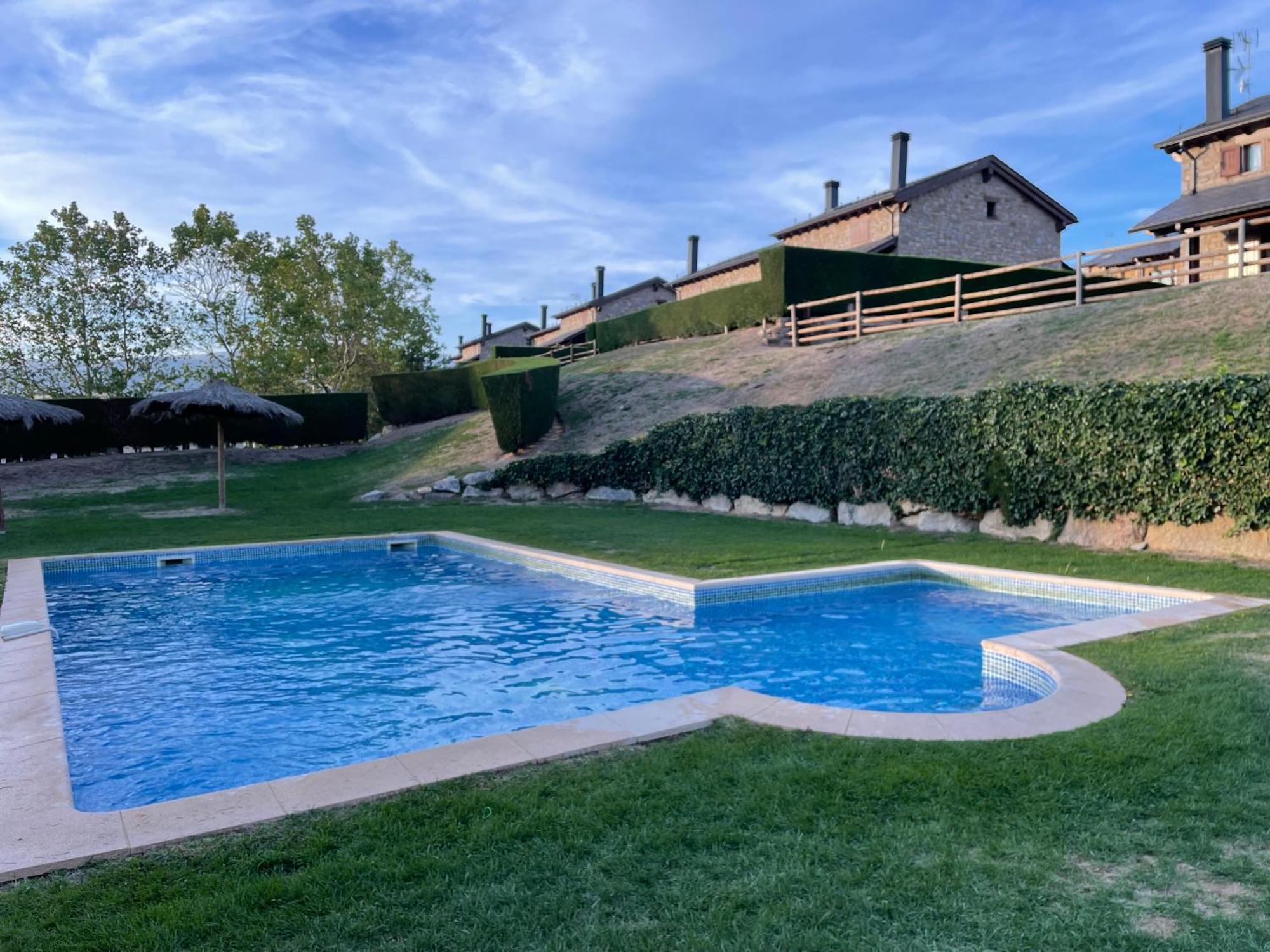 Apartamento Renovado Con Jardin Privado, Parking ,Wifi Y Piscina Osséja Extérieur photo